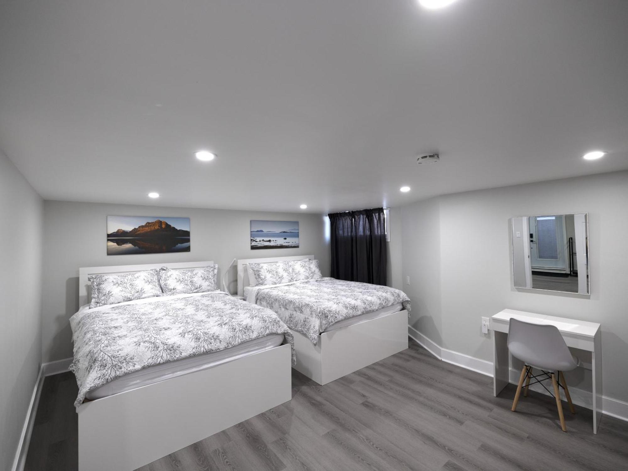 Serene Niagara Guest House ภายนอก รูปภาพ